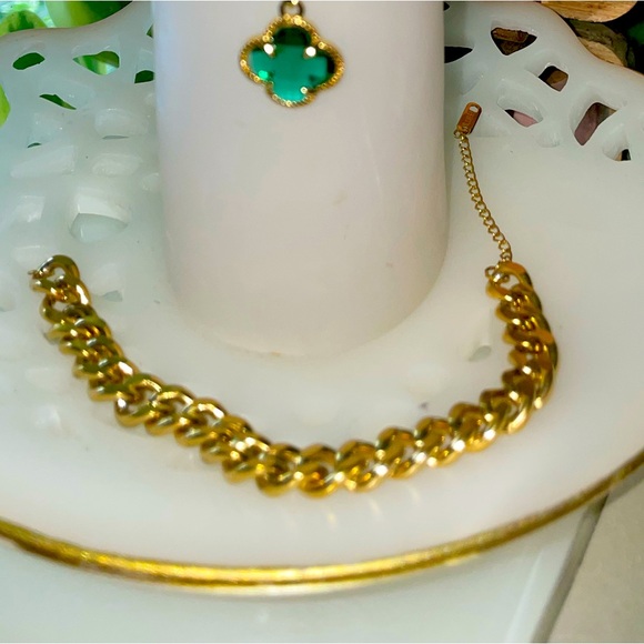 18K Gold Plated Bracelet 🔥 - Picture 1 of 3